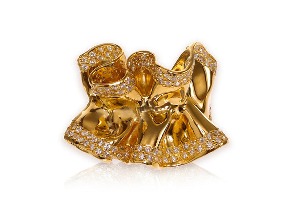 18k Gold Ruffle Ring with Pave Diamonds - Annie Moran
