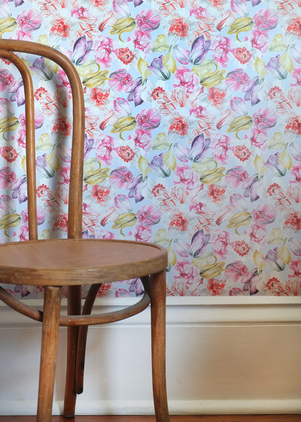 Tulip Burst Wallpaper - Lilac Multi